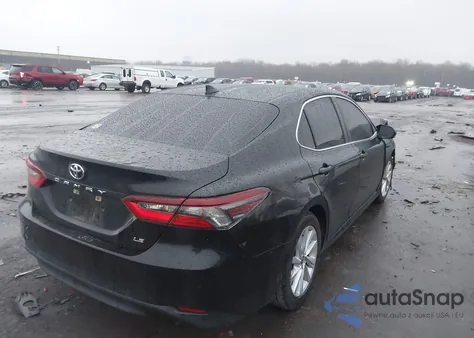 2022 Toyota Camry Le из США, поврежденный, VIN 4T1C11AK0NU691204